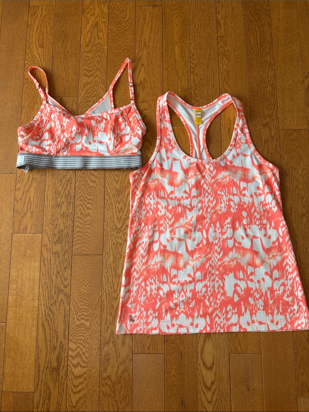 Lole Coral and White Printed Racerback Tank & Sports Bra Set